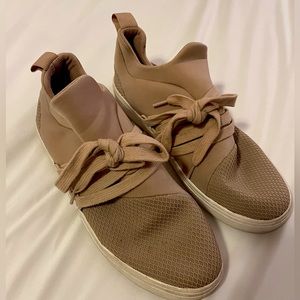 Steve Madden Light-Pink Sneakers